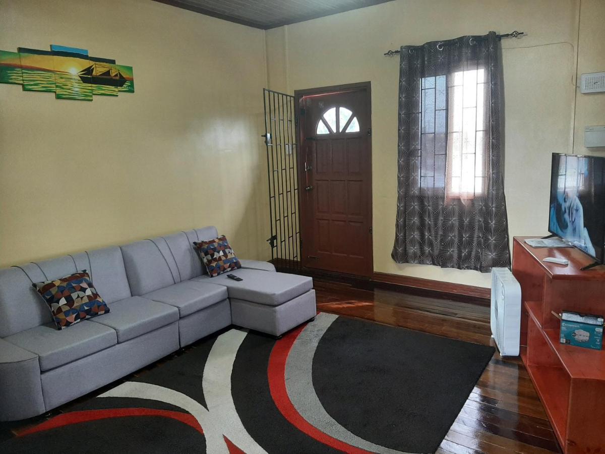 Jrs Apartments Georgetown Esterno foto